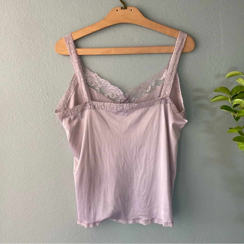 ♦️5/$15♦️Beau Trix | Vintage 80s Light Purple Nylon Slip Tank Top - Picture 3 of 9